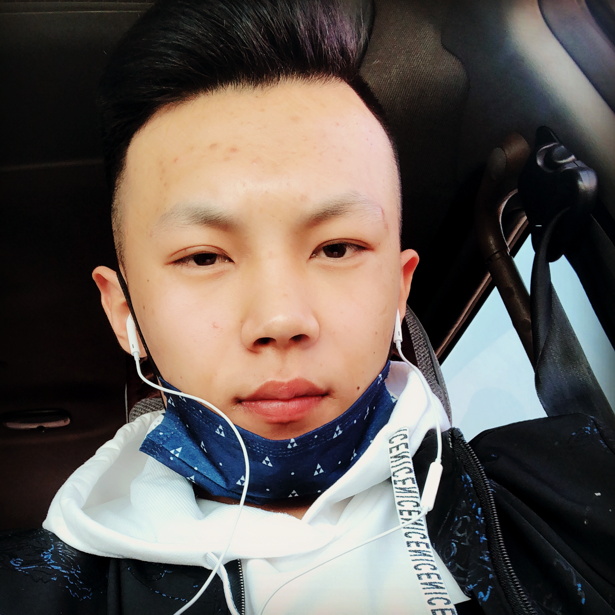 美女等于温柔的照片