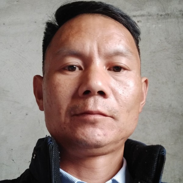 曾三的照片