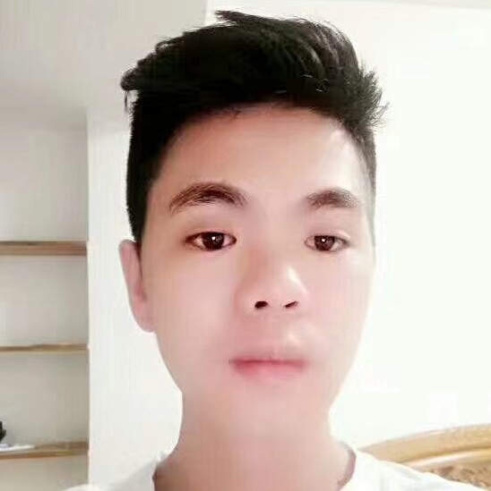 王毅荣的照片