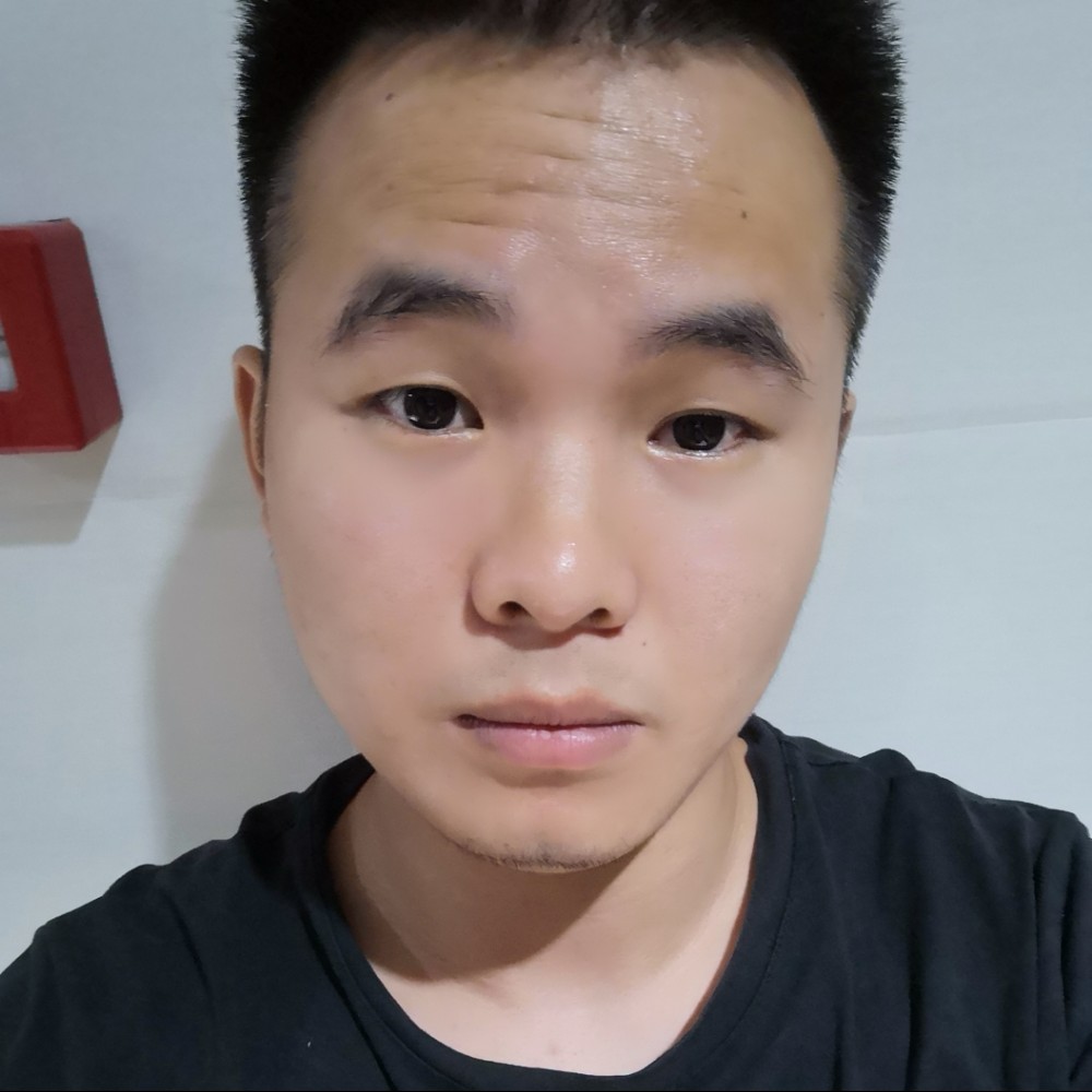 人们追随星星小希的照片