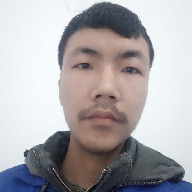 秋月爱不听话的的照片