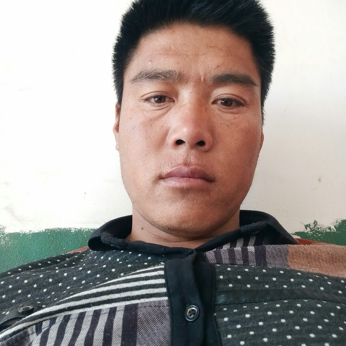 内向回眸沐樱的照片