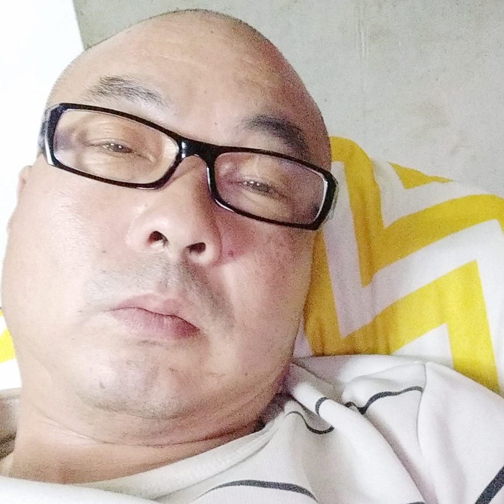高兴回首外套的照片