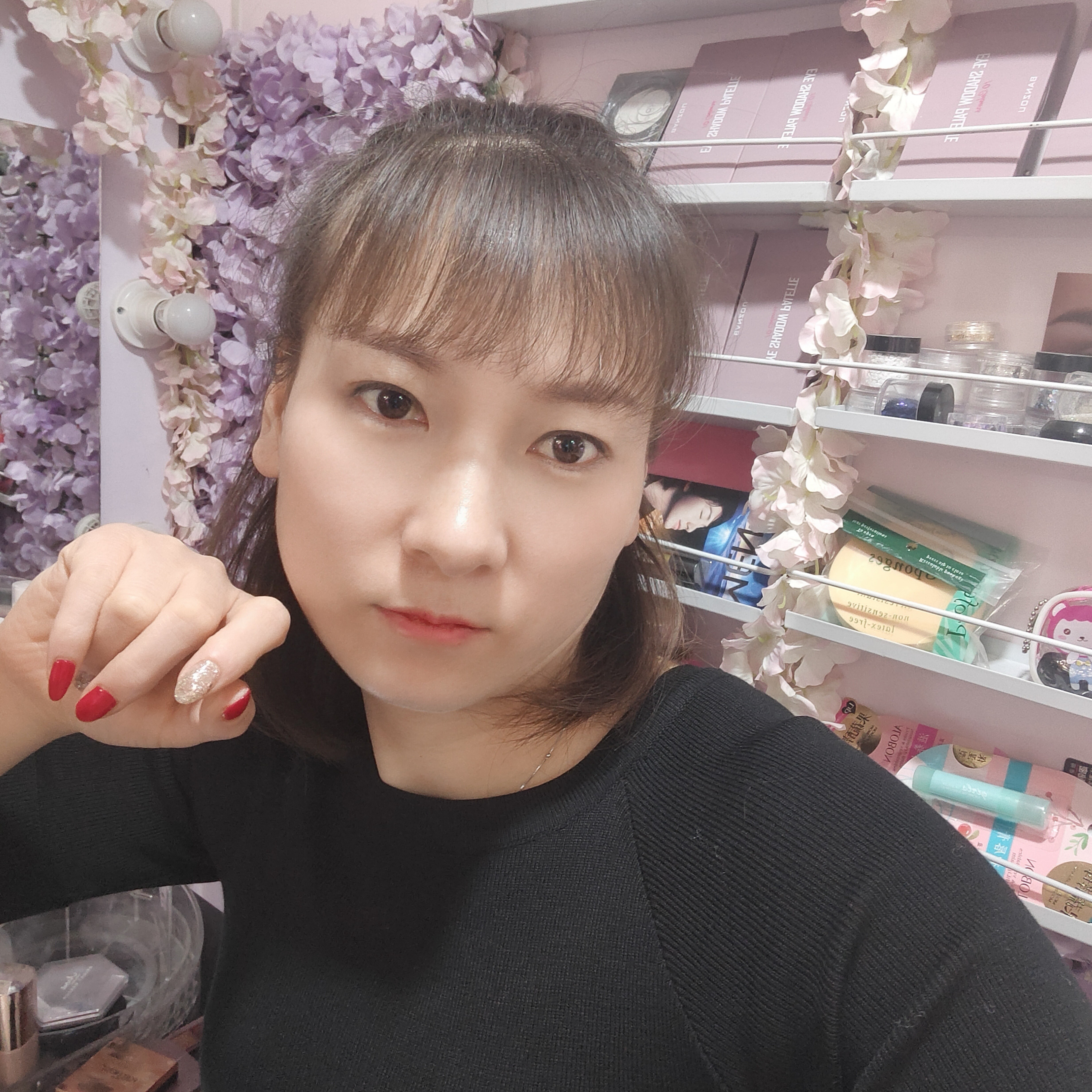 迷人爱锦瑟的照片