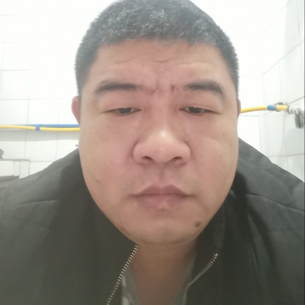 黄豆彼年的照片