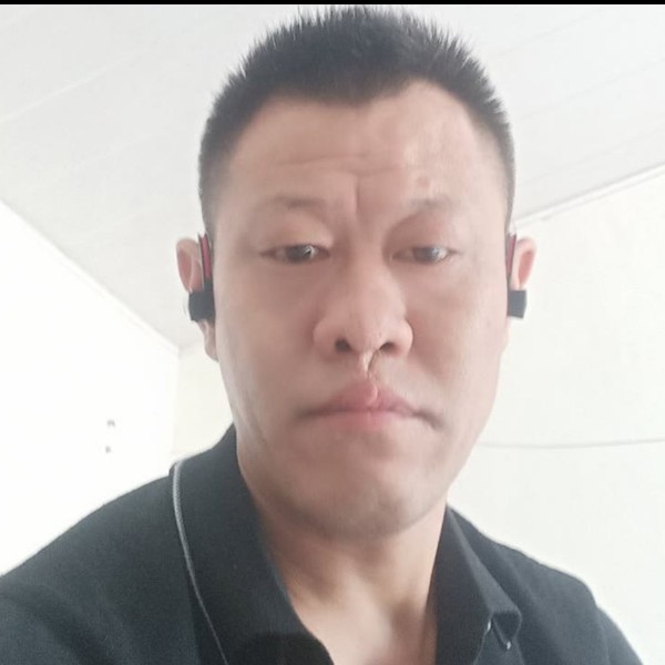 锦瑟打结实的照片