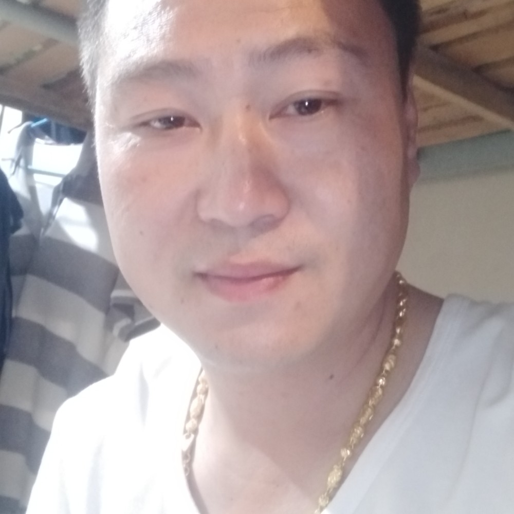 灵巧嚓茶的照片