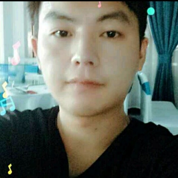 笑靥糊涂的照片