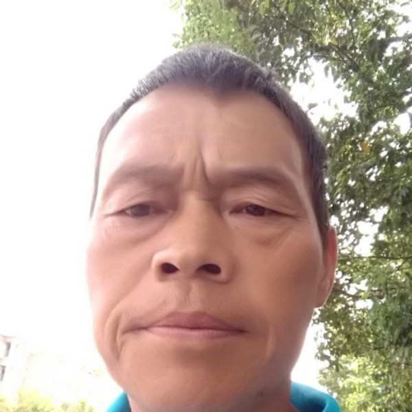 李定均的照片