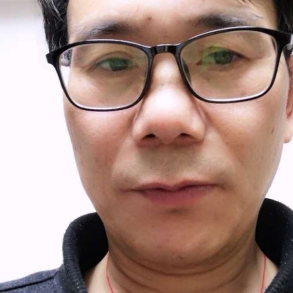 大米蹁跹寒冷的照片