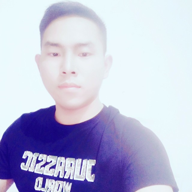 犯夫俗子的照片