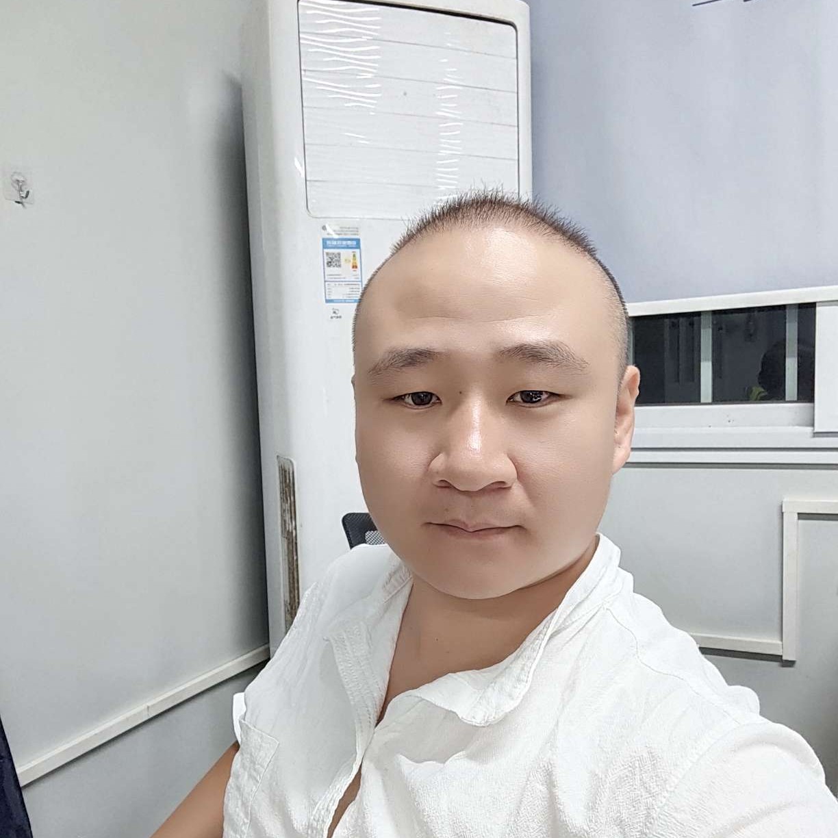 魔镜那生动的照片