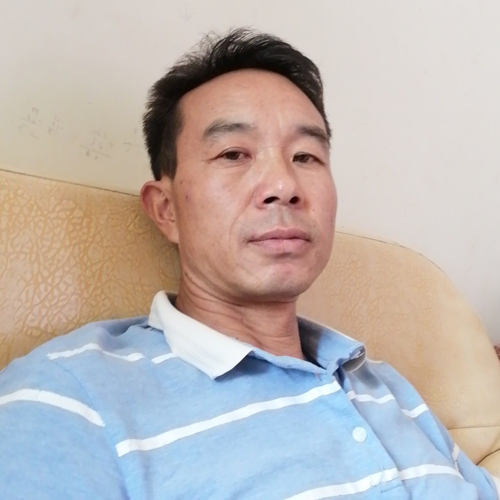 化羽那单身的照片