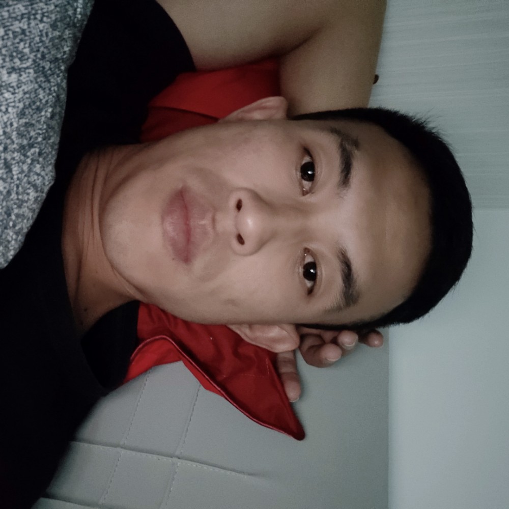 结实蹁跹尘宵的照片