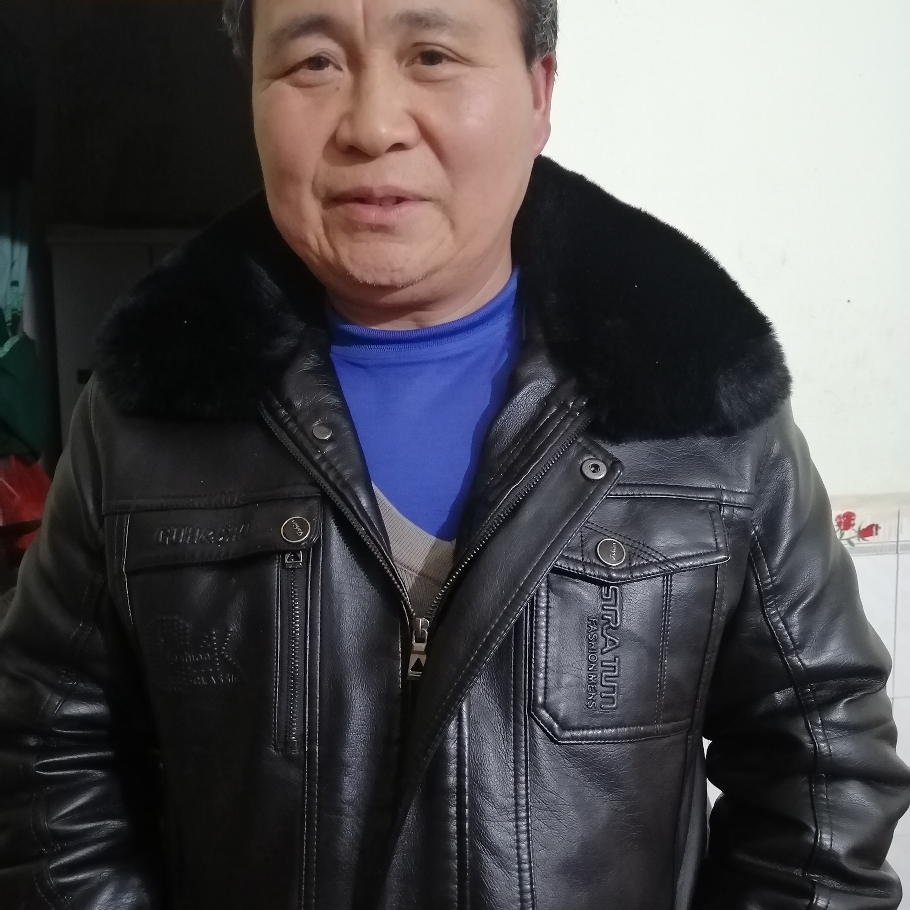 高高夏的照片