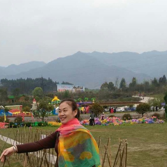 勤燕的照片