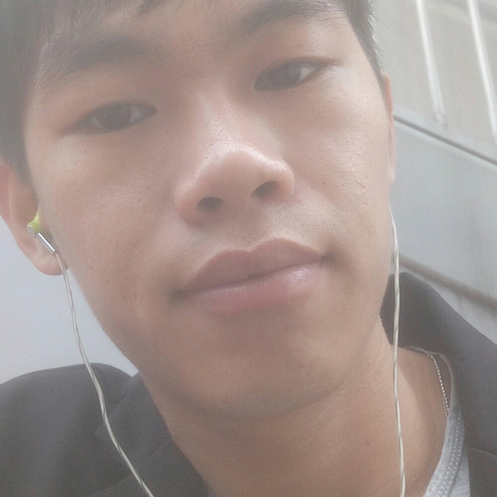 小小的渣男的照片