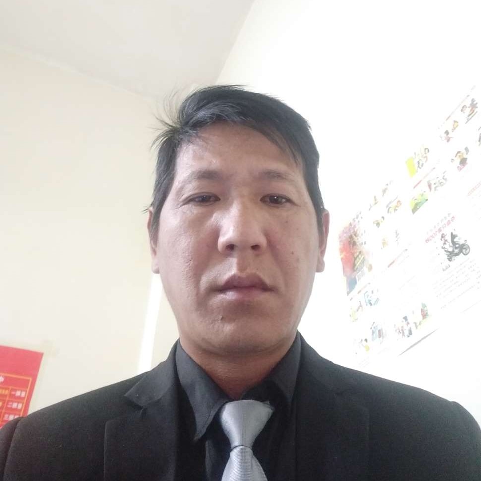 森林孩儿的照片
