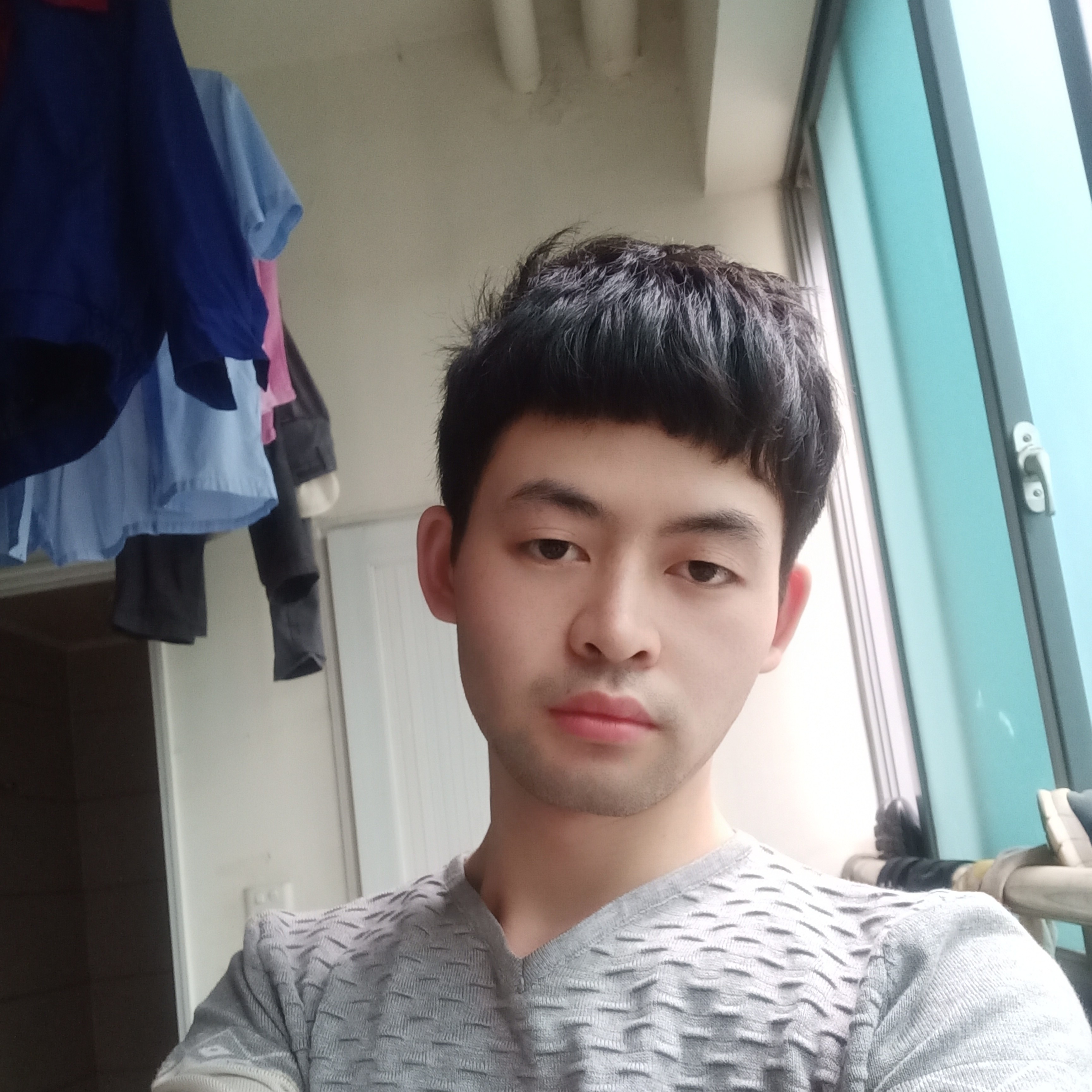 宏影天的照片