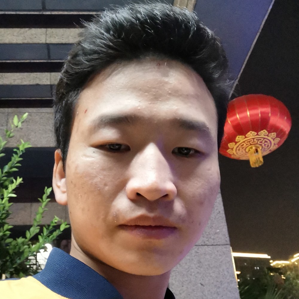 哈密瓜挽手忧虑的照片