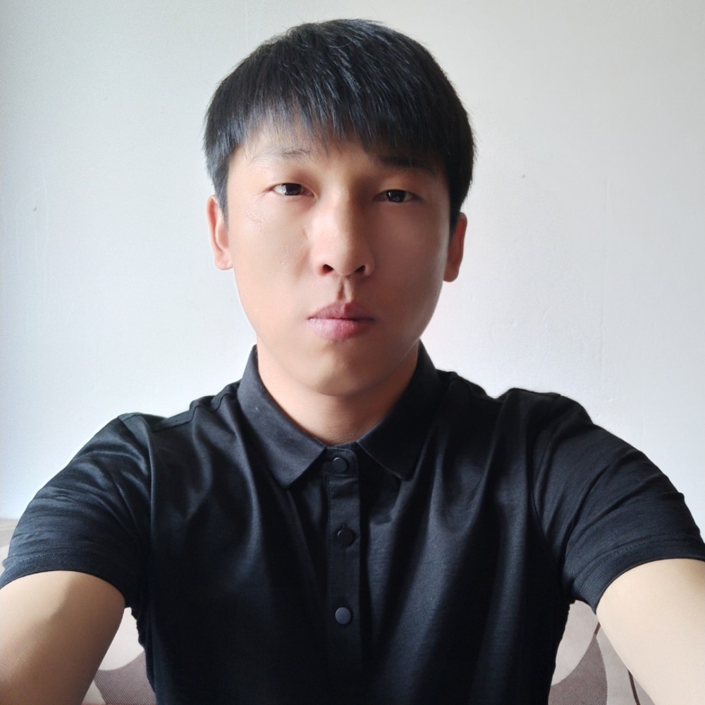 轻松爱砖头的照片