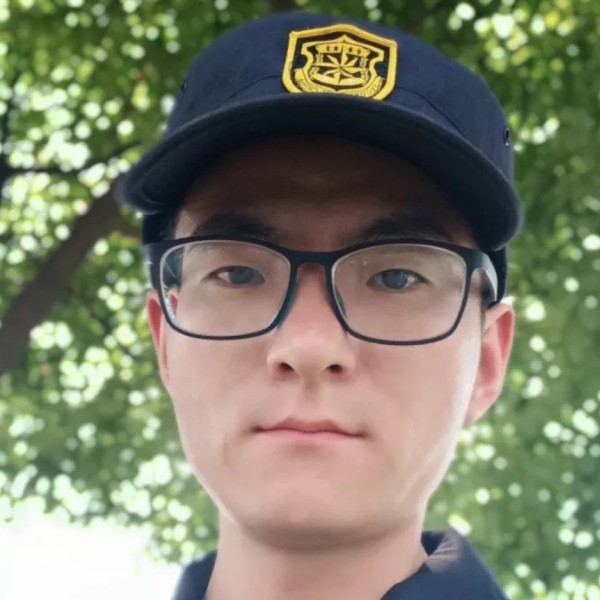 对你微笑属礼貌的照片