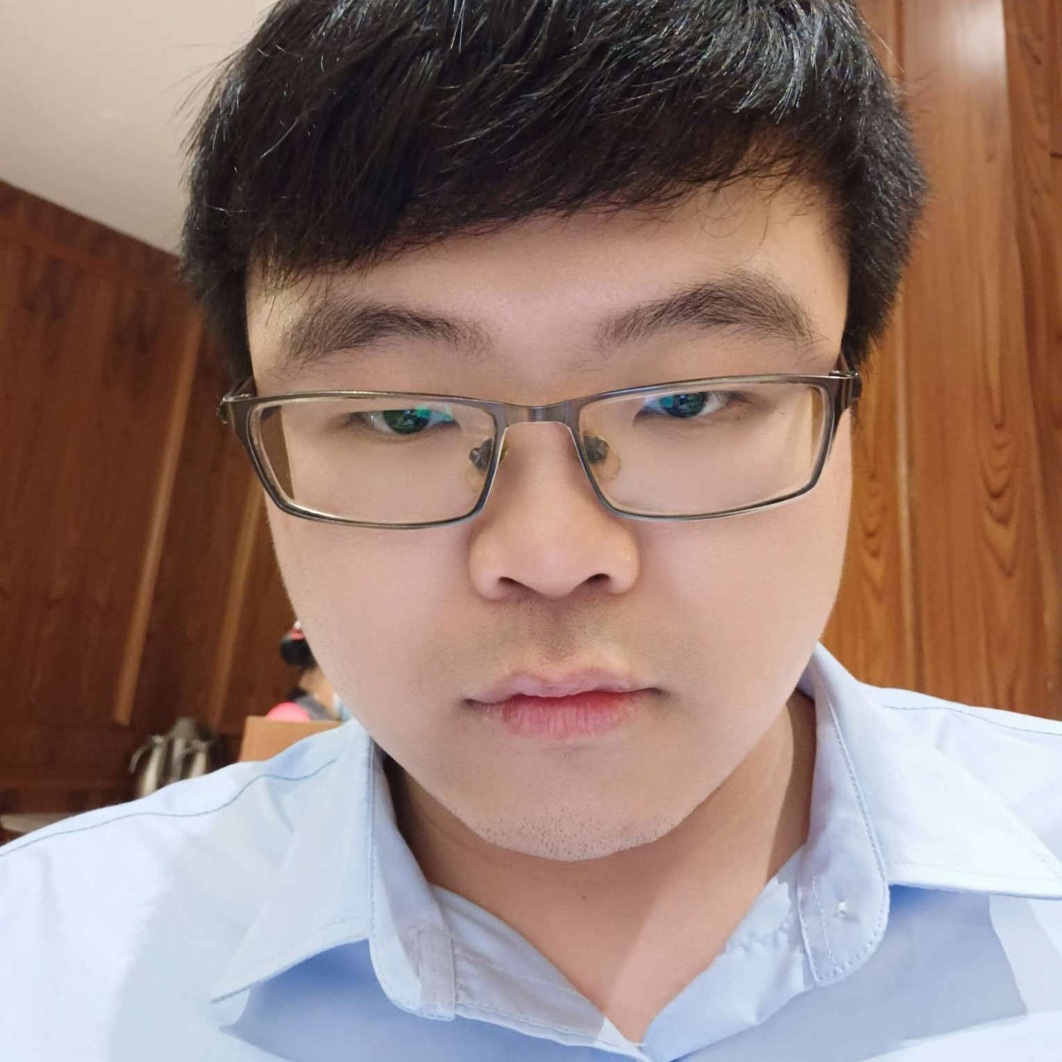 君应有语的照片