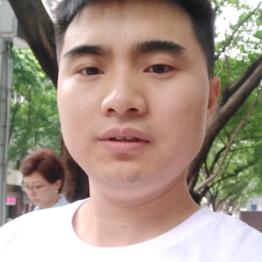 李心雨的照片