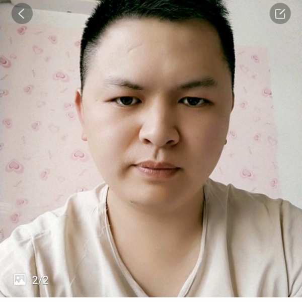 曲奇回首想人陪的照片
