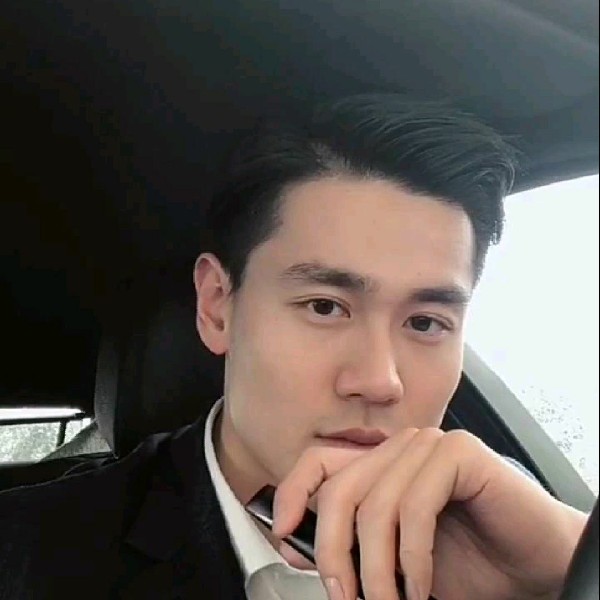 青花苦恋天真的照片