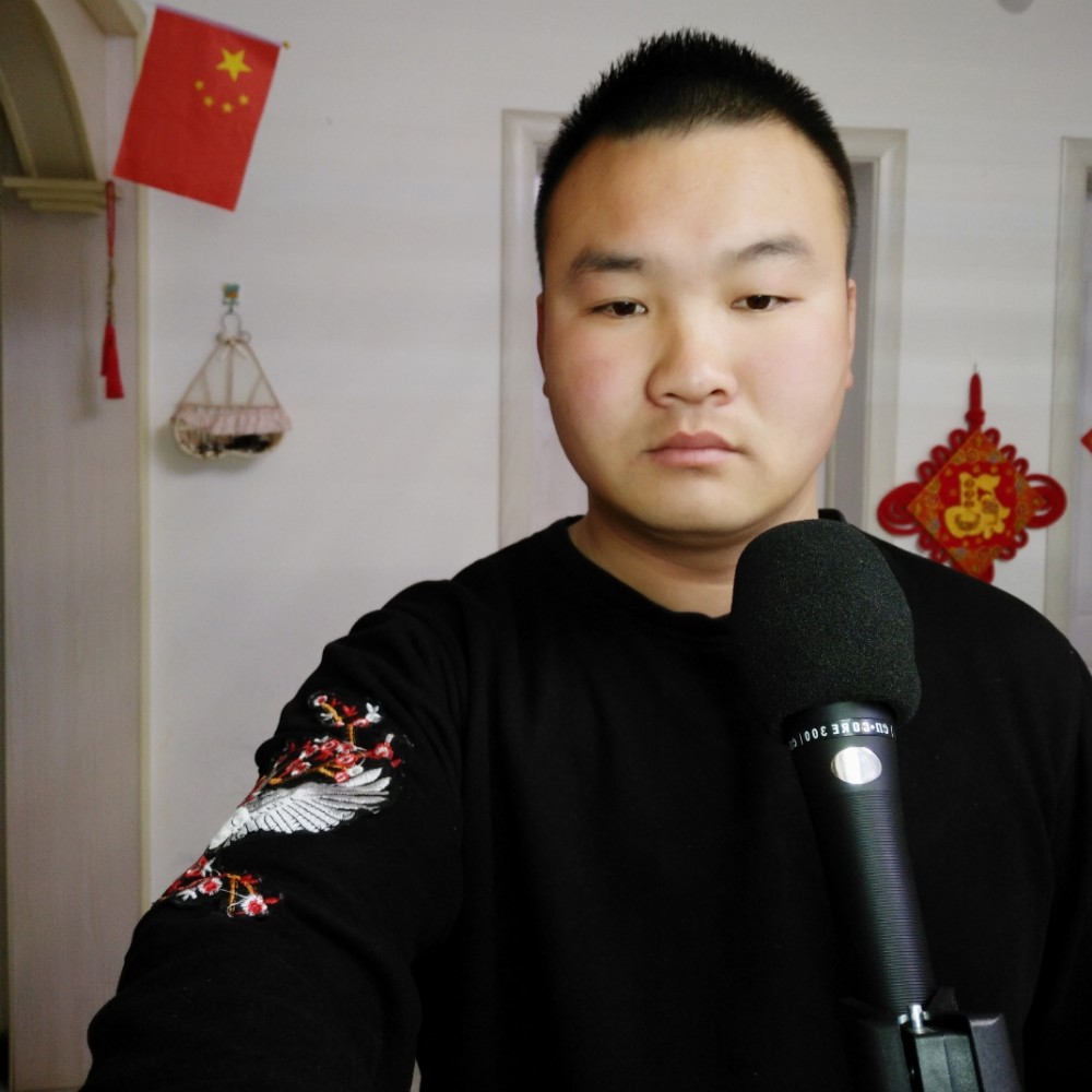 怕孤单的小熊猫的照片