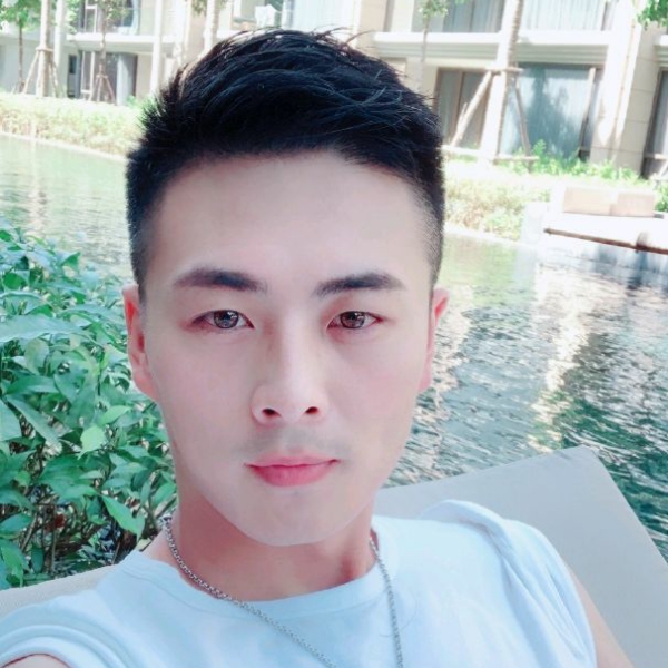 别迷恋哥的照片
