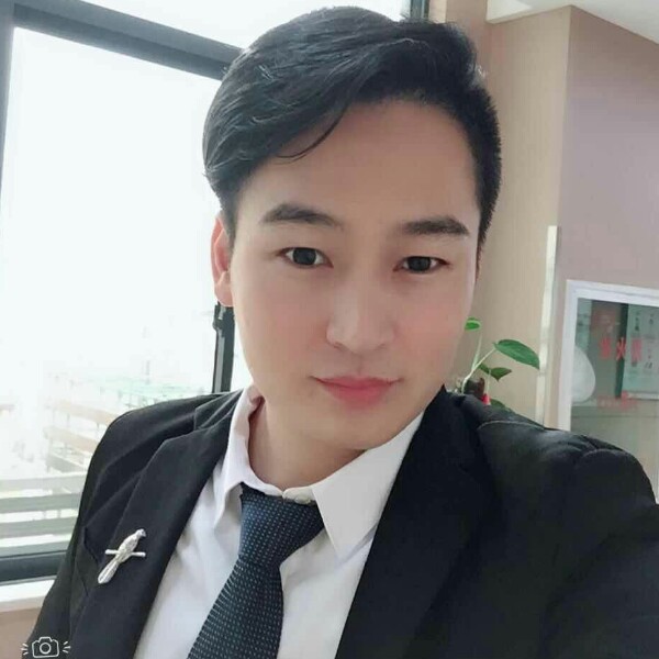 朋友还单身的照片