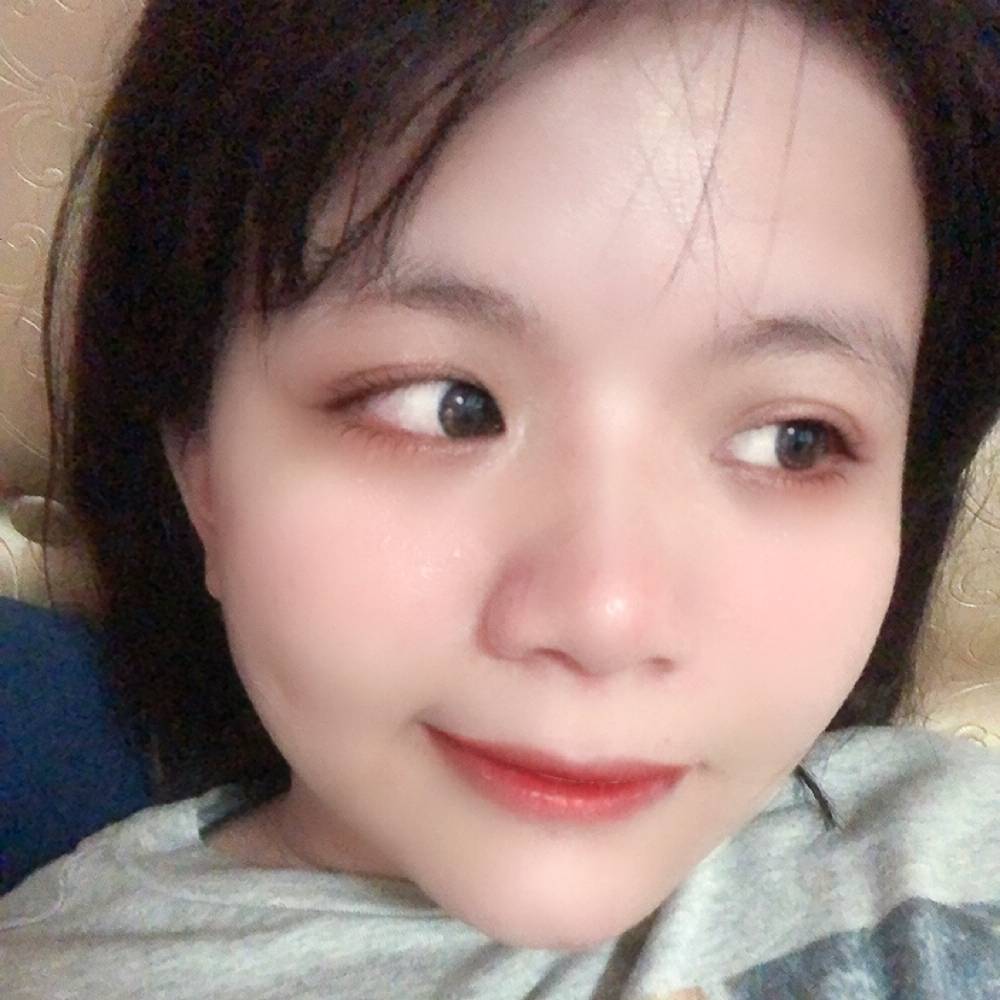 会撒娇浅吻泥猴桃的照片