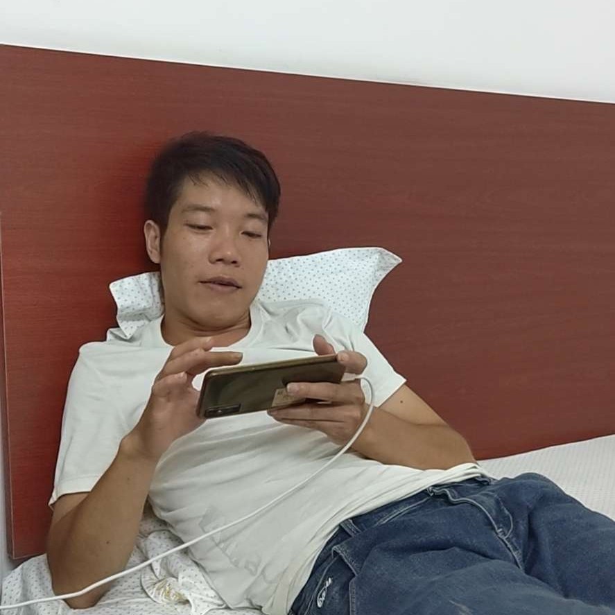 超帅就黑猫的照片