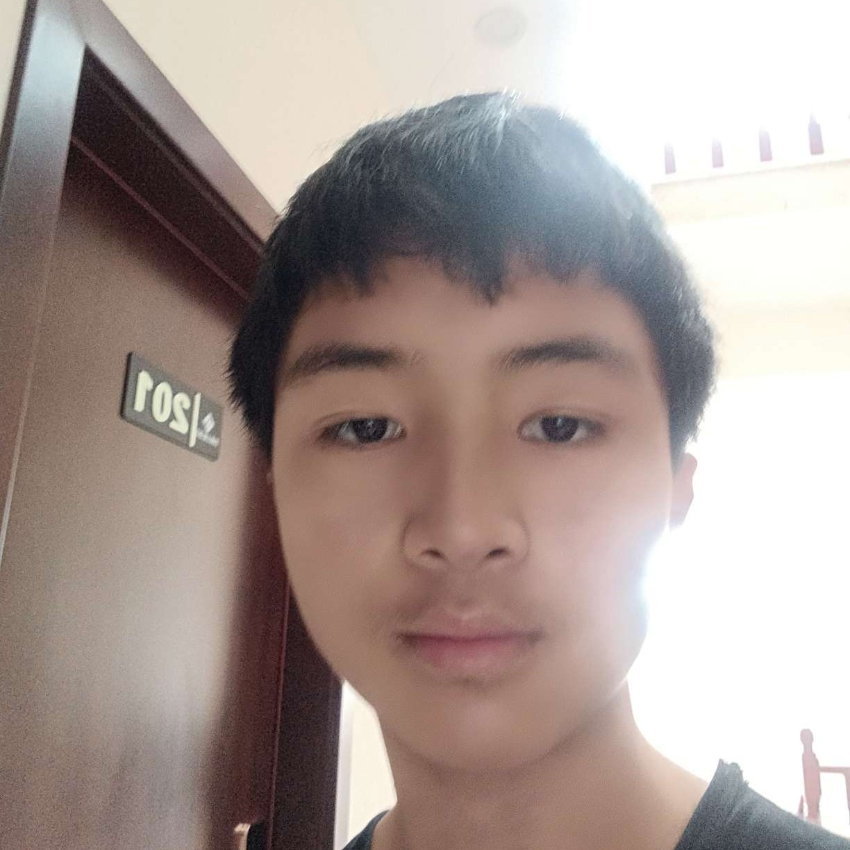 篮球小哥的照片