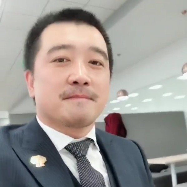 凝眸流沙的照片