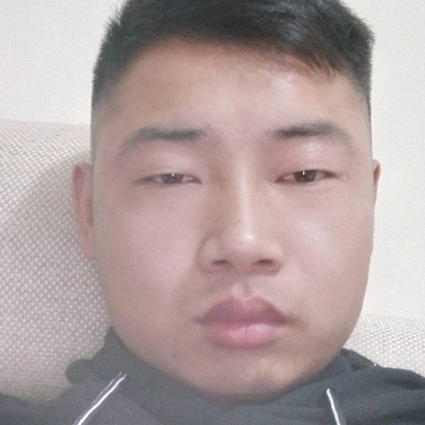 金龙龙的照片