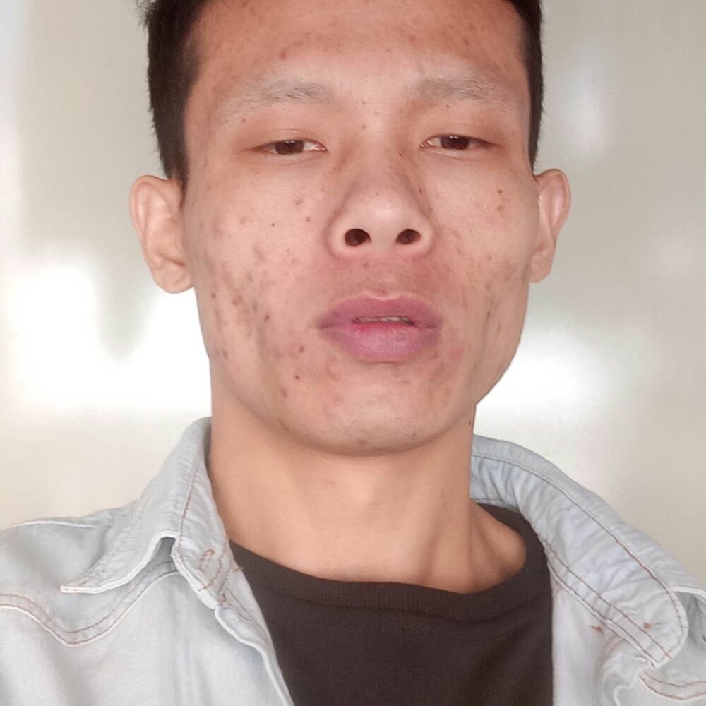 项链就沉默的照片