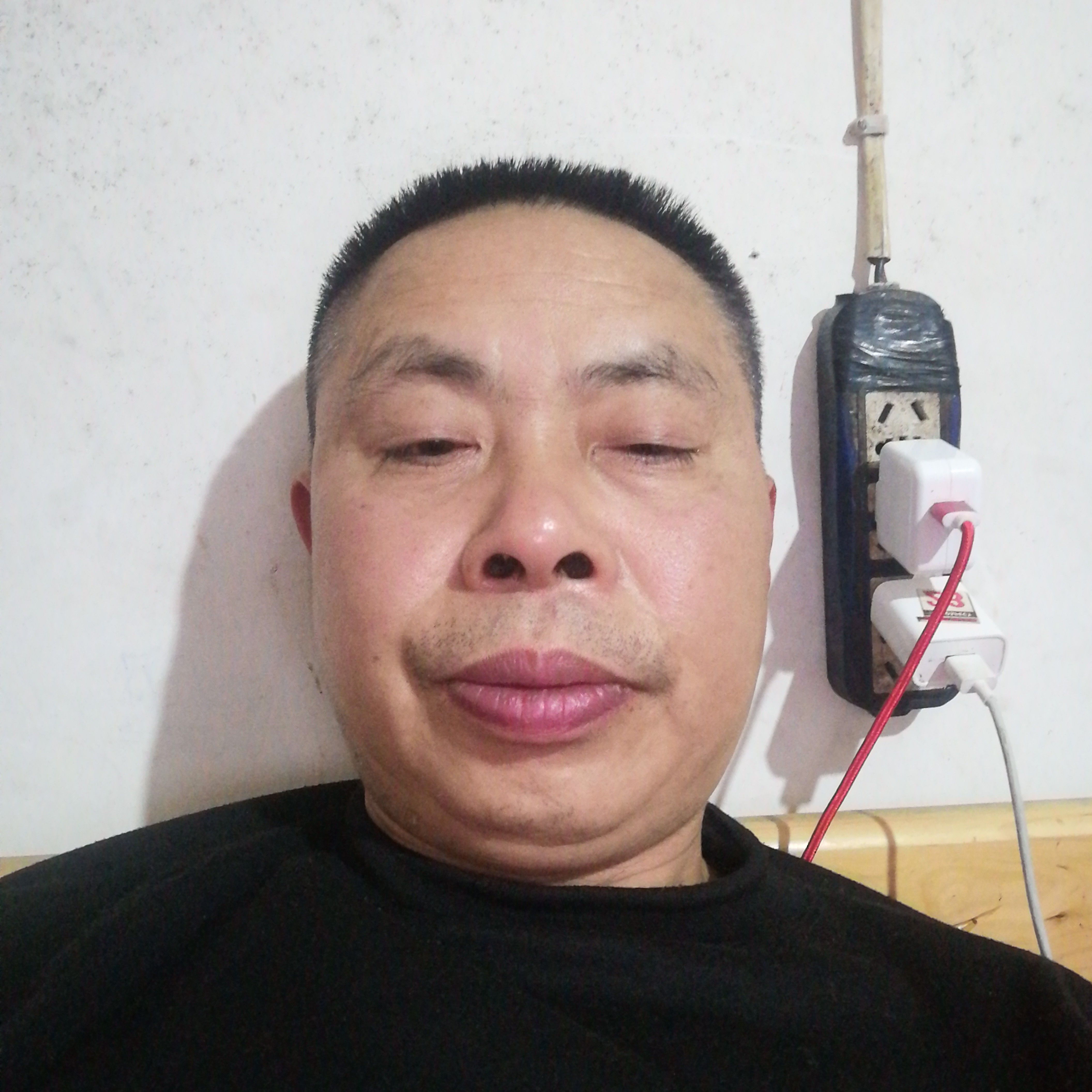 要减肥放弃裙子的照片