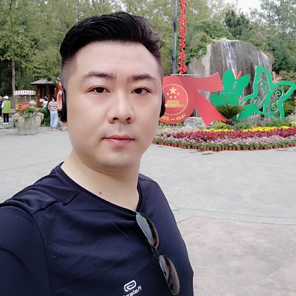 再见理想_谢的照片