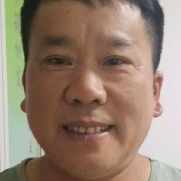 懵懂吃醋羽毛的照片