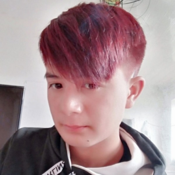 谷勇平的照片