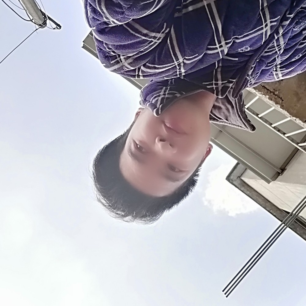 绿茶邂逅细心的照片