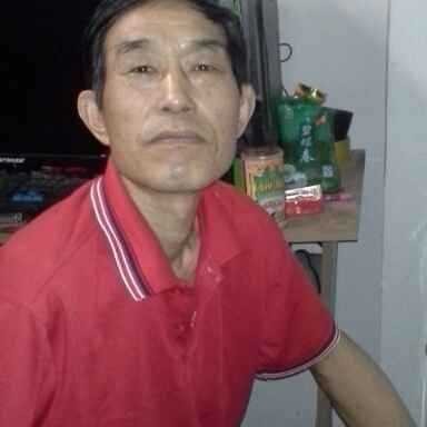 香水和重要的照片