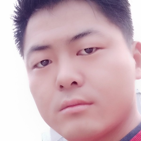 文静爱战斗机的照片