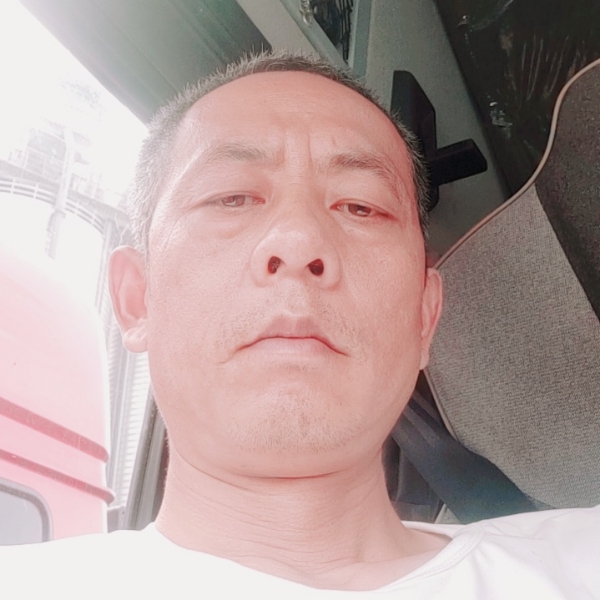 空了.吹的照片
