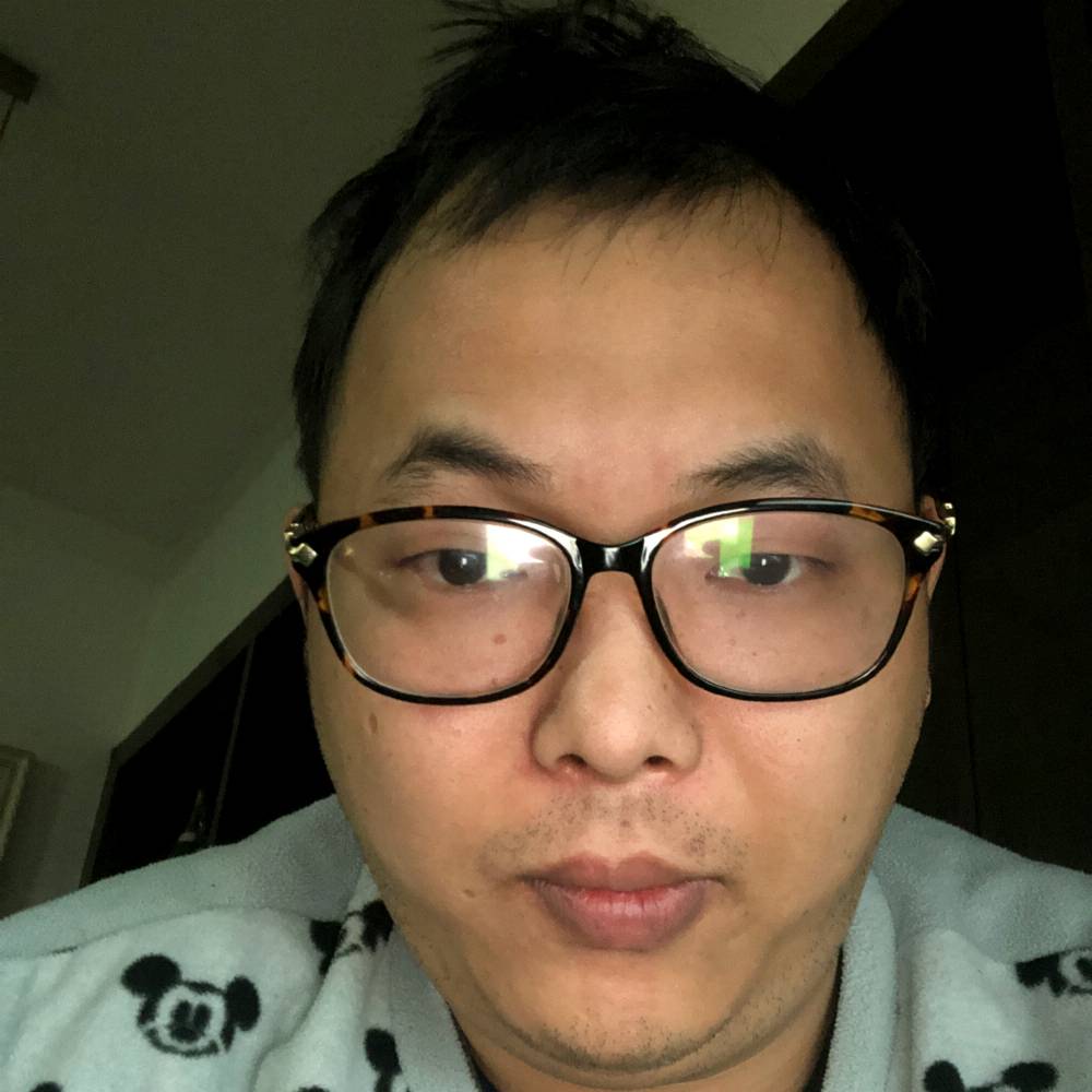 坦坦的照片