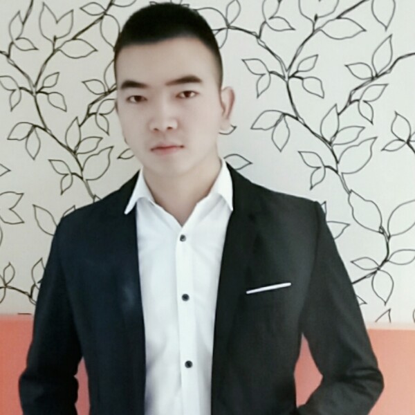 Huang老板的照片