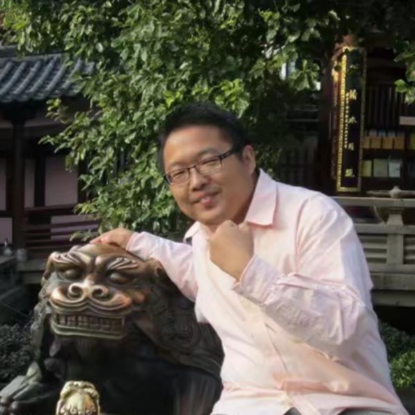诚龙哥哥的照片